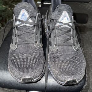 adidas Men's Black Knit Athletic Running Shoes